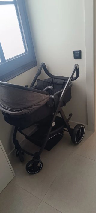 Carrito de bebé marca Bugaboo