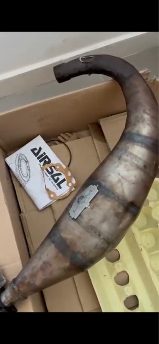 Escape KRM para moto