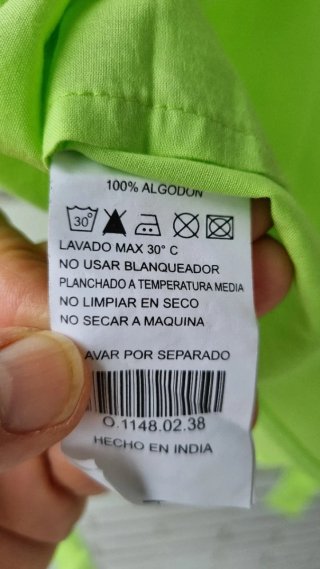 Blusa sin mangas bordada T. M