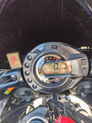 Yamaha FZ6 Azul - Moto Deportiva