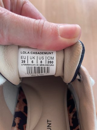 Zapatillas Lola Casademunt nuevas