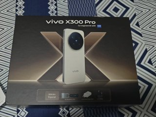 Vivo X300 Pro con kit fotografico