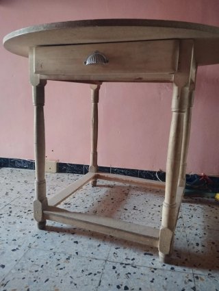 Mesa redonda 1m diámetro madera natural