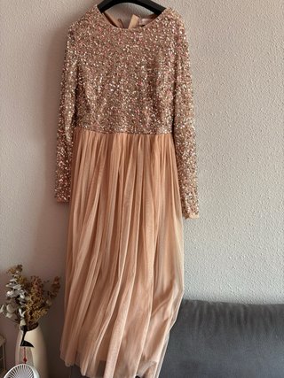 Lote 2 vestidos: morado y dorado