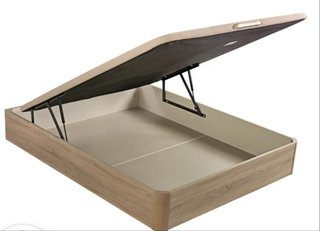 Muebles de dormitorio: Camas y mesitas