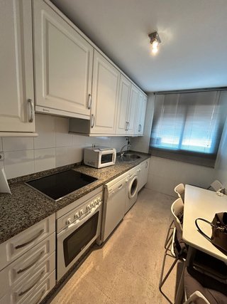 Muebles de cocina blancos
