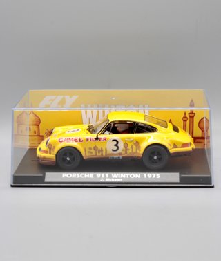 Porsche 911 Winton 1975 (FLY)