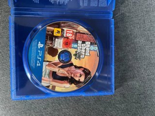 GTA V Premium Edition PS4