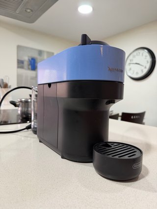 Cafetera Nespresso Vertuo Pop Azul
