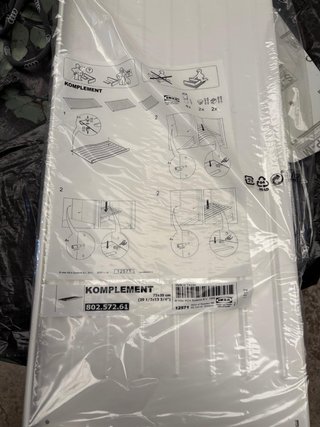 Estante KOMPLEMENT IKEA 75x35 cm