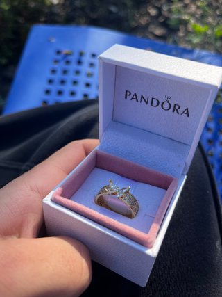 Anillo Pandora Mariposa Circonitas Doradas