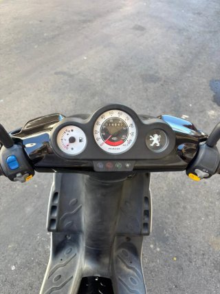 Peugeot 49cc Scooter Automática