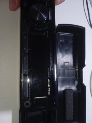 Alpine CDE-170R Radio CD / USB