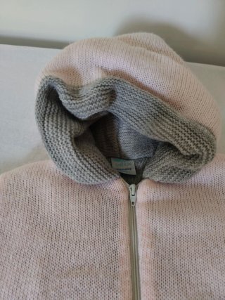 Saco de bebé con capucha de Sardon