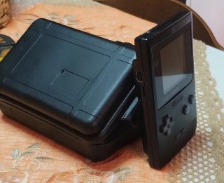 Game Boy Pocket IPS BACKLIGHT V2 M.color+Custodia