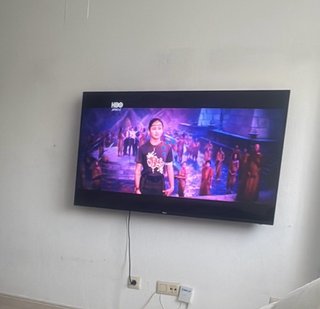 Televisor Qilive Android TV Google TV