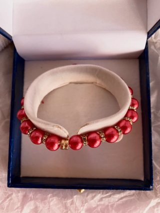Pulsera Perlas Rojas Artesanal Árbol Dorado