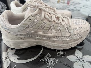 Nike P6000 Beige/Blanco