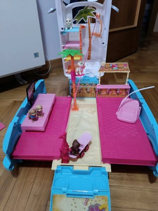 Barbie Coche Parque Juegos Perritos
