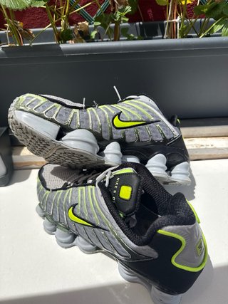 Nike Shox TL Gris y Verde