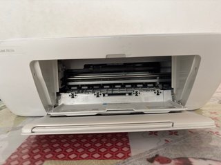 Impresora HP DeskJet 2822e