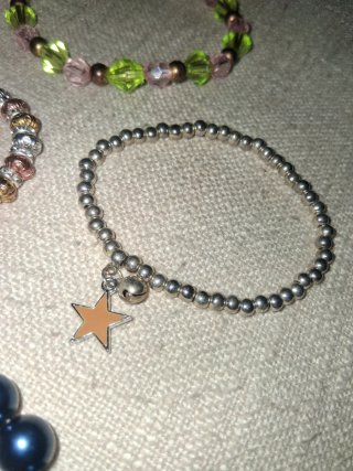 Lotto 4 braccialetti donna