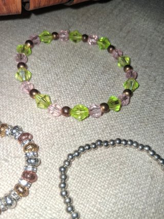 Lotto 4 braccialetti donna