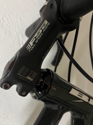 Bicicleta de carretera BH