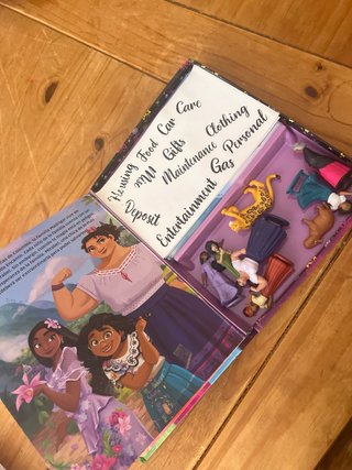 Libro encanto
