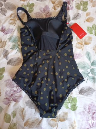 Bañador mujer lunares