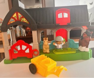 Little People Establo Fisher-Price
