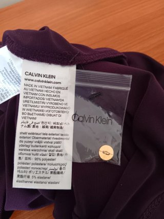 Camisa Calvin Klein Talla XS Morada