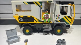 Camión Playmobil  con accesorios