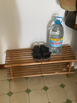 Zapatero de madera Ikea