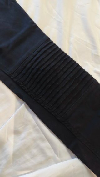 Pantalón premamá H&M