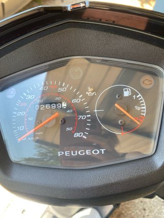 Peugeot Kisbee 49cc Scooter 2T RS