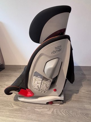 Silla coche Britax Römer como nueva poco uso