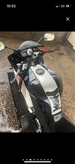 Yamaha YZF R125cc Sportbike Negra/Plata