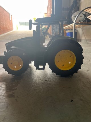 Tractor Bruder John Deere con pala