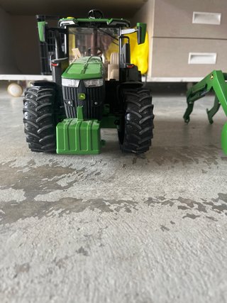 Tractor Bruder John Deere con pala