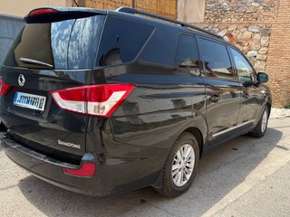 SsangYong Rodius