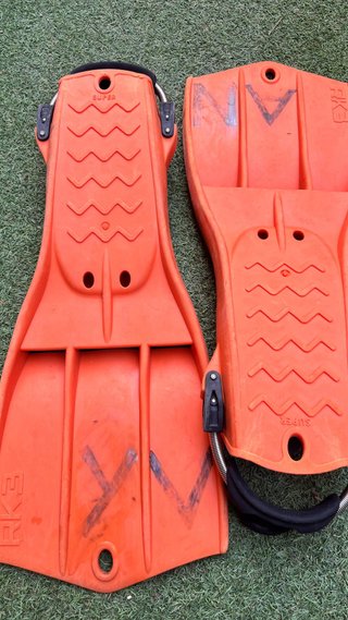 Aletas de buceo Apeks Naranja