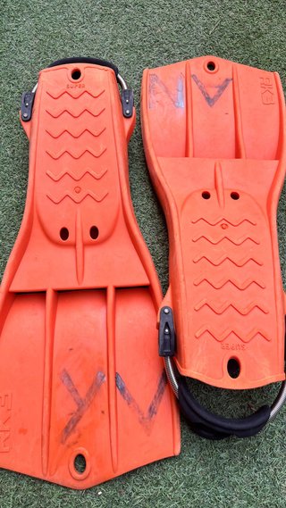 Aletas de buceo Apeks Naranja
