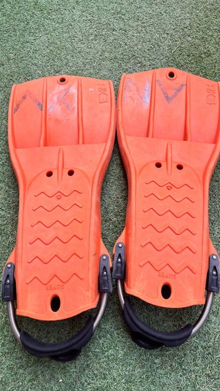 Aletas de buceo Apeks Naranja