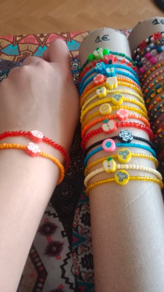 Pulseras de abalorios