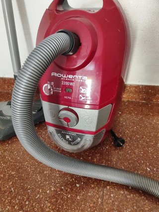 Aspiradora Rowenta Roja