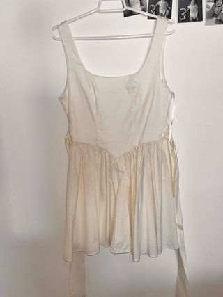 Vestido beige
