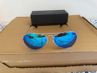 Gafas de sol Hawkers plateadas y azules