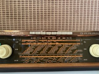 Radio a valvole Sondyna mod.Garant vintage