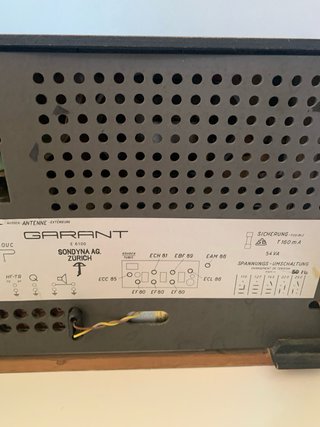 Radio a valvole Sondyna mod.Garant vintage
